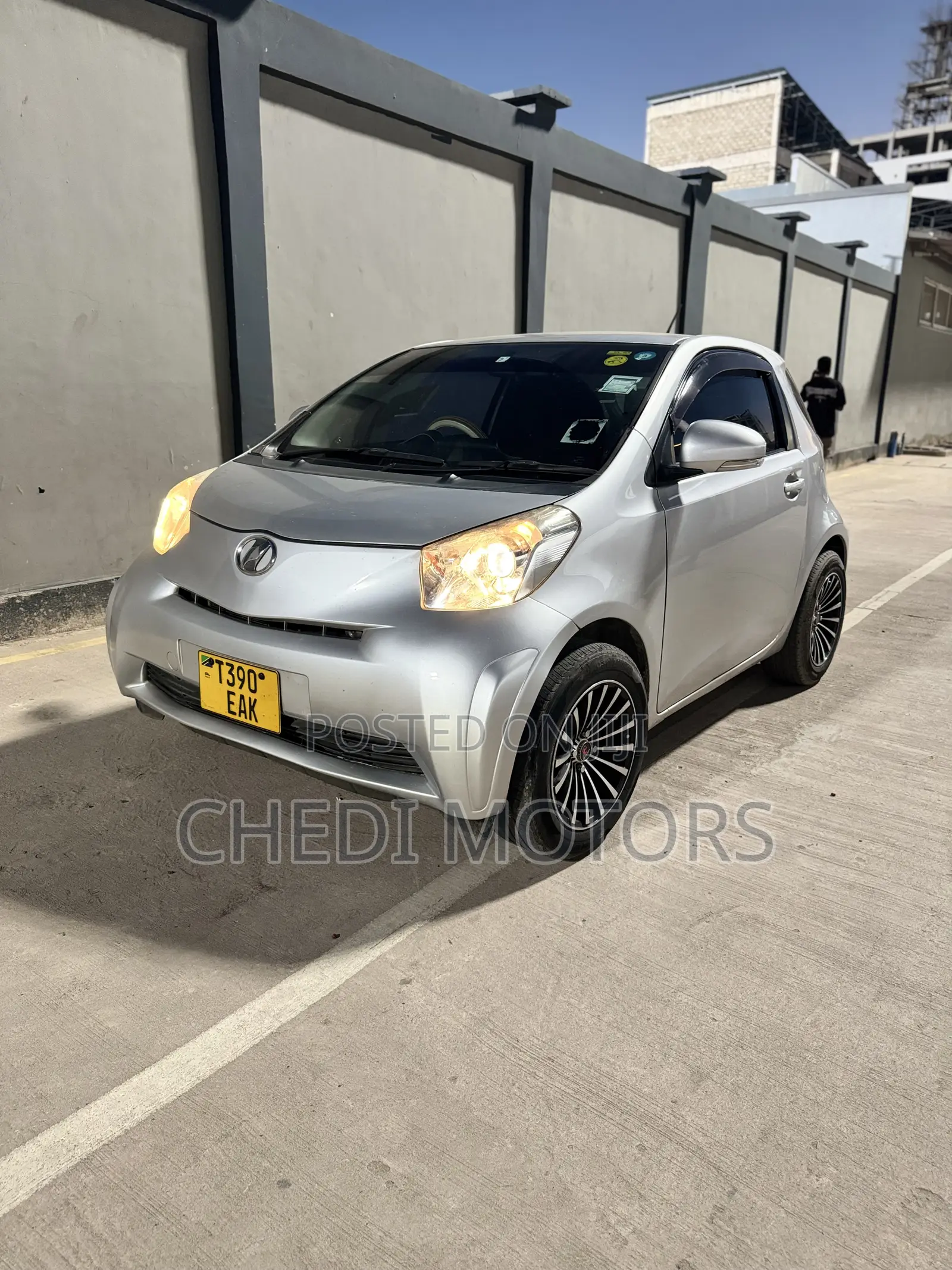 Toyota iQ 2009 Beige