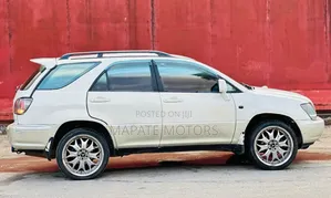 Toyota Harrier 2.4 16V 2001 White