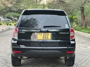 Subaru Forester 2011 Black