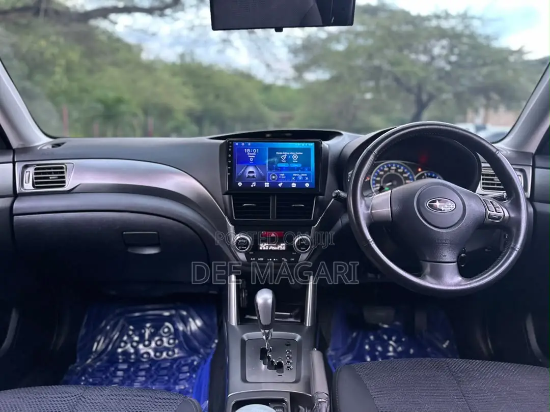 Subaru Forester 2011 Black