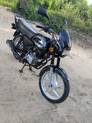 New Bajaj Boxer 125 2025 Black