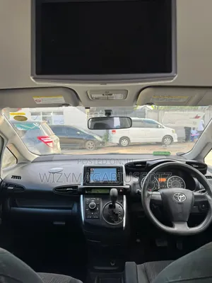 Toyota Wish 2009 Off white
