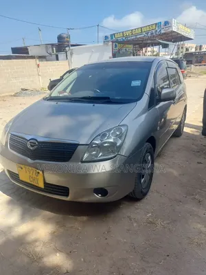 Toyota Corolla Spacio 2001