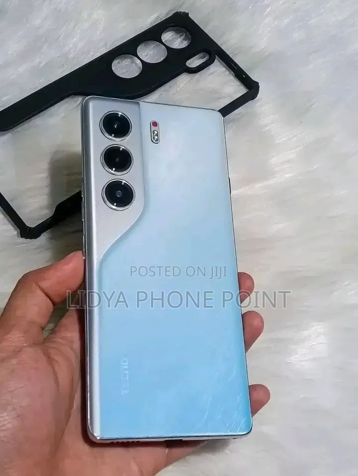 New Tecno Camon 40 Pro 5G 256 GB