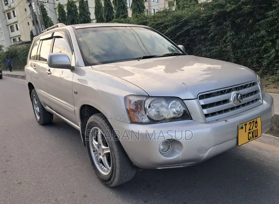Toyota Kluger 2005 Silver