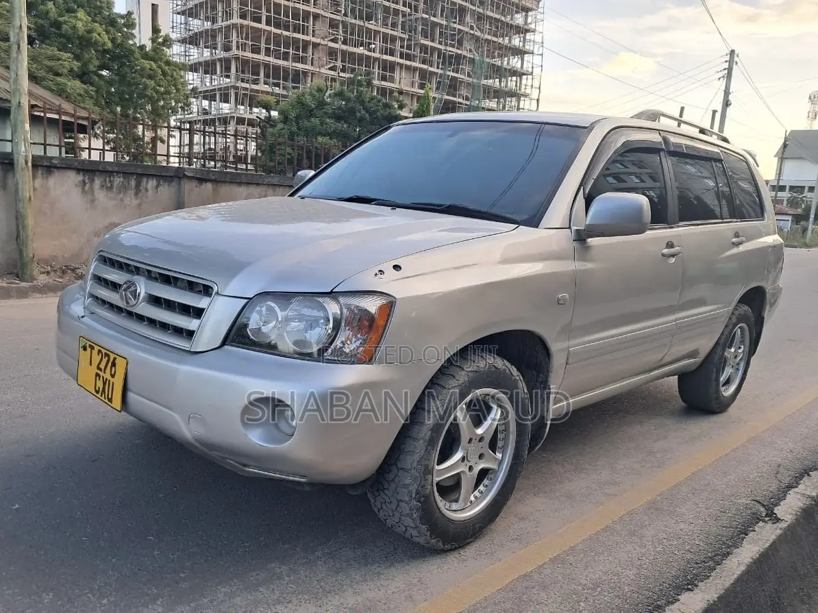 Toyota Kluger 2005 Silver