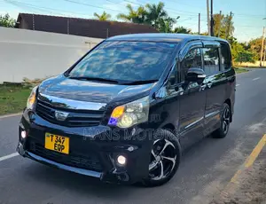 Toyota Noah 2009 Black