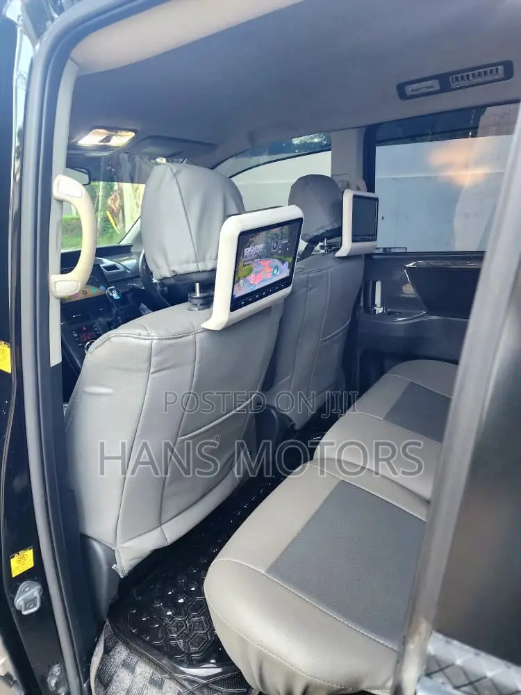 Toyota Noah 2009 Black