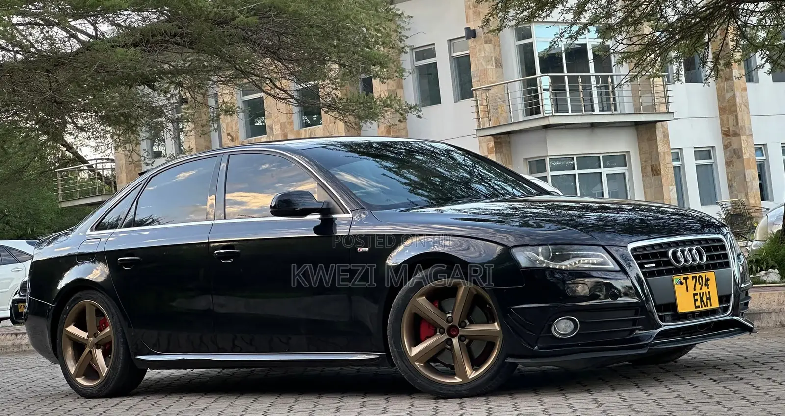Audi A4 2010 Black