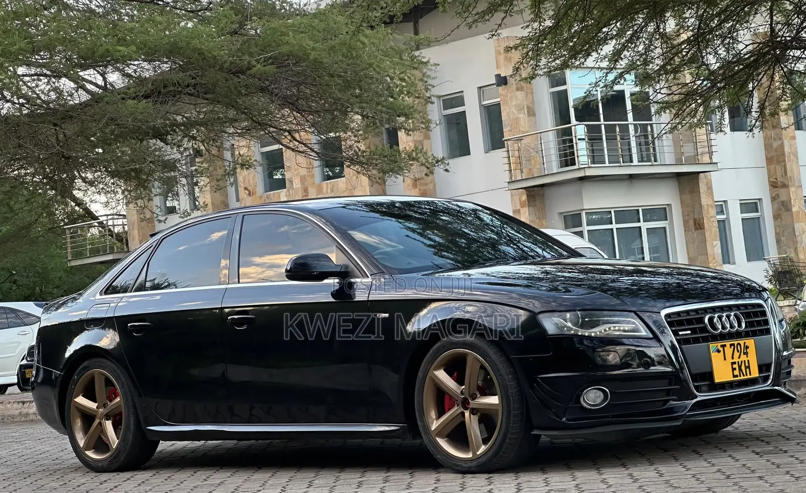 Audi A4 2010 Black