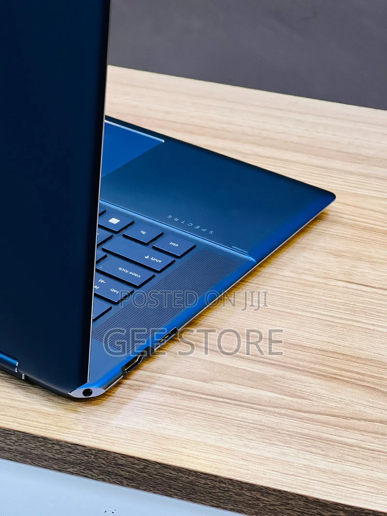 Laptop HP Spectre X360 16GB Intel Core i7 SSD 2T