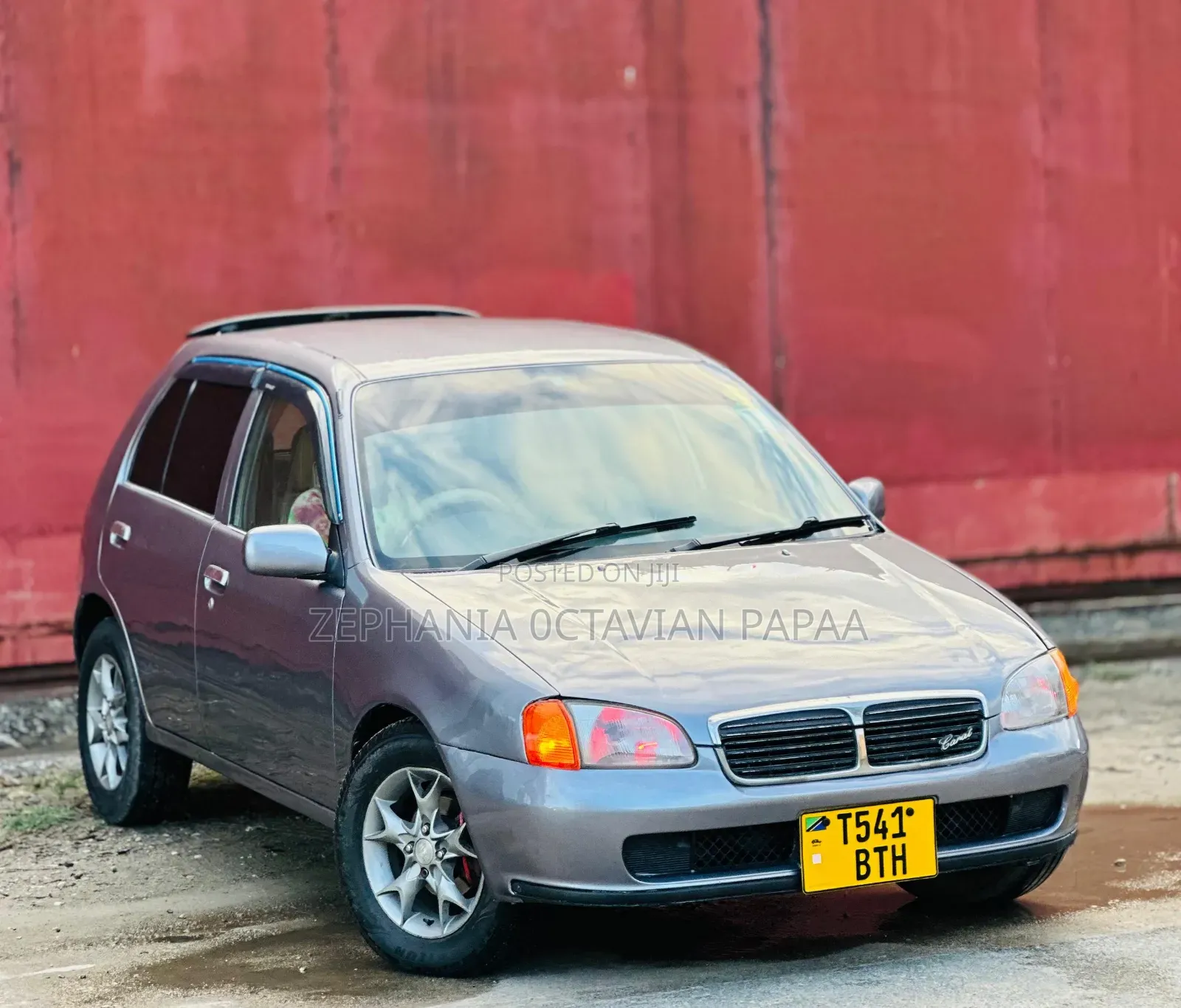 Toyota Starlet 2002 Silver