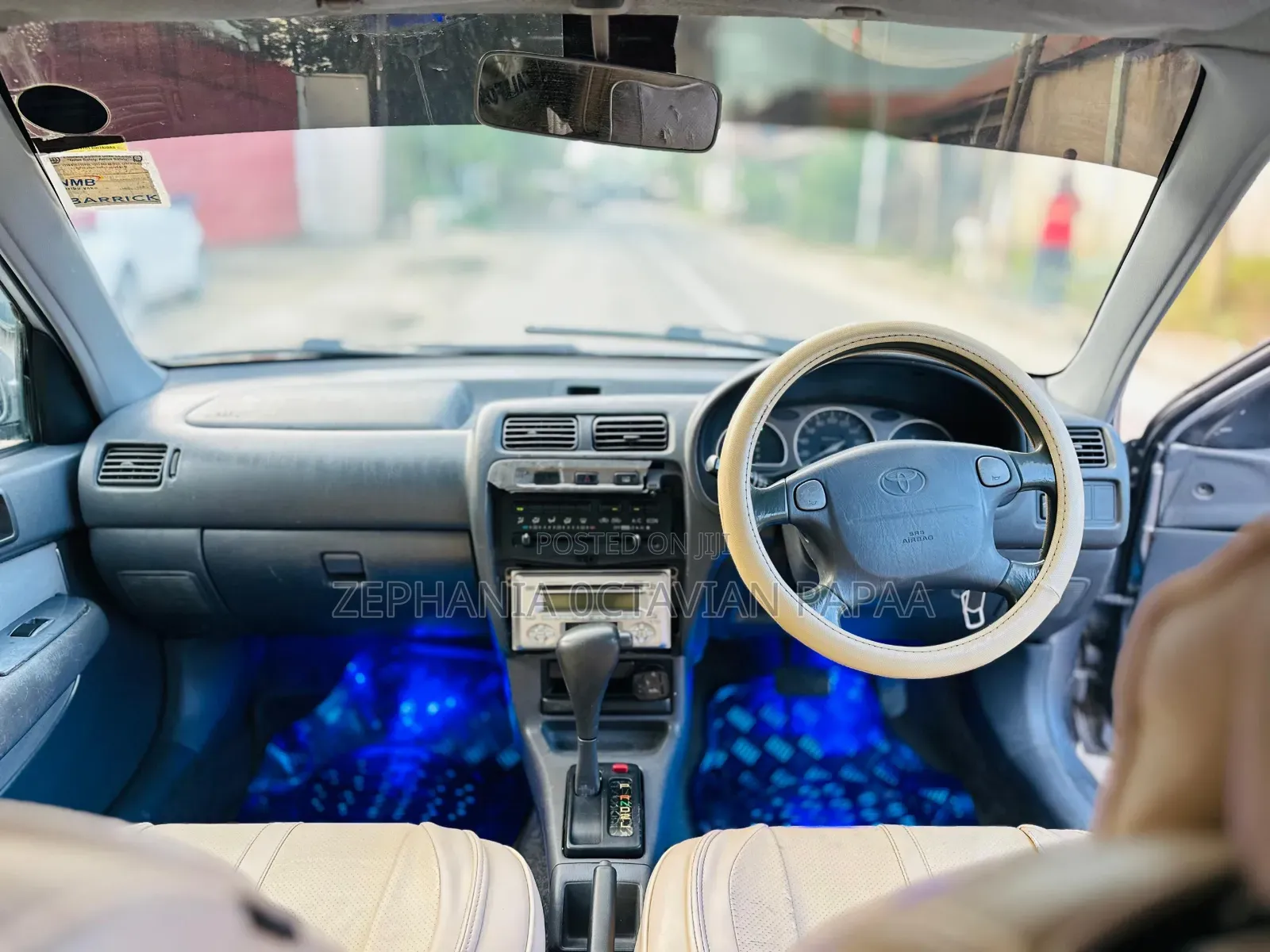 Toyota Starlet 2002 Silver