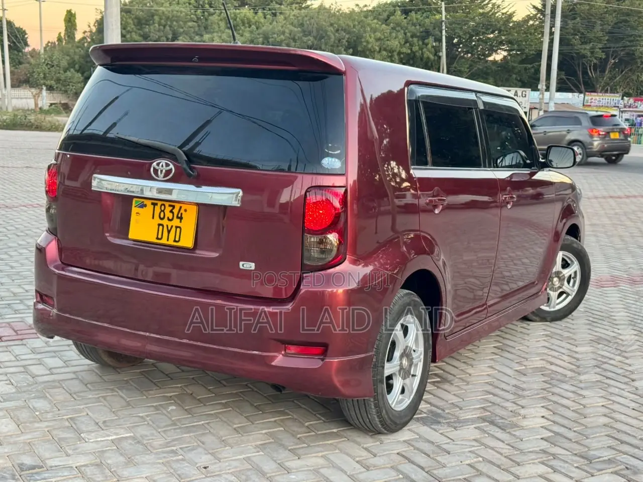 Toyota Rumion 1.5 FWD 2021 Red