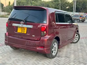 Toyota Rumion 1.5 FWD 2021 Red
