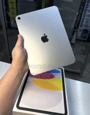 New Apple iPad (2025) 128 GB Blue
