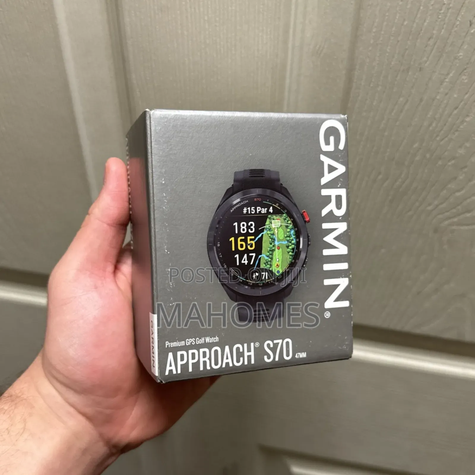 Garmin Approach S70 47mm - Premium GPS Golf Smartwatch