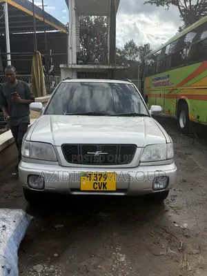 Subaru Forester Automatic 2000 Silver