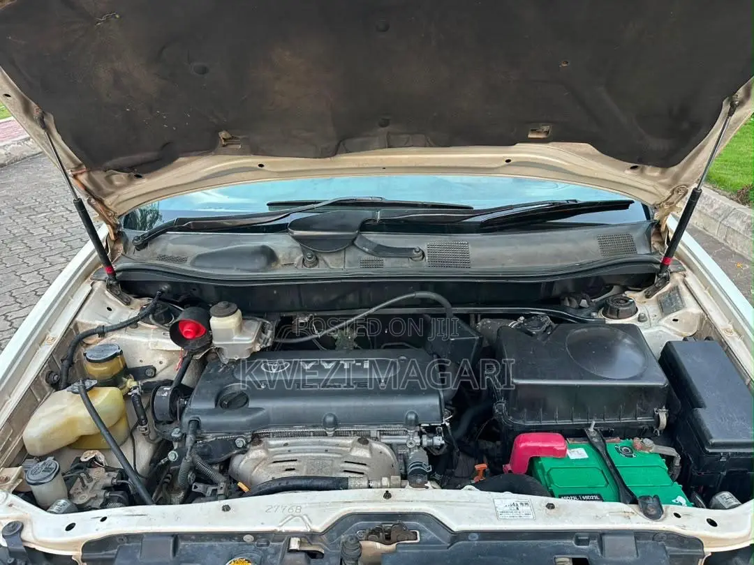 Toyota Harrier 2004 Pearl