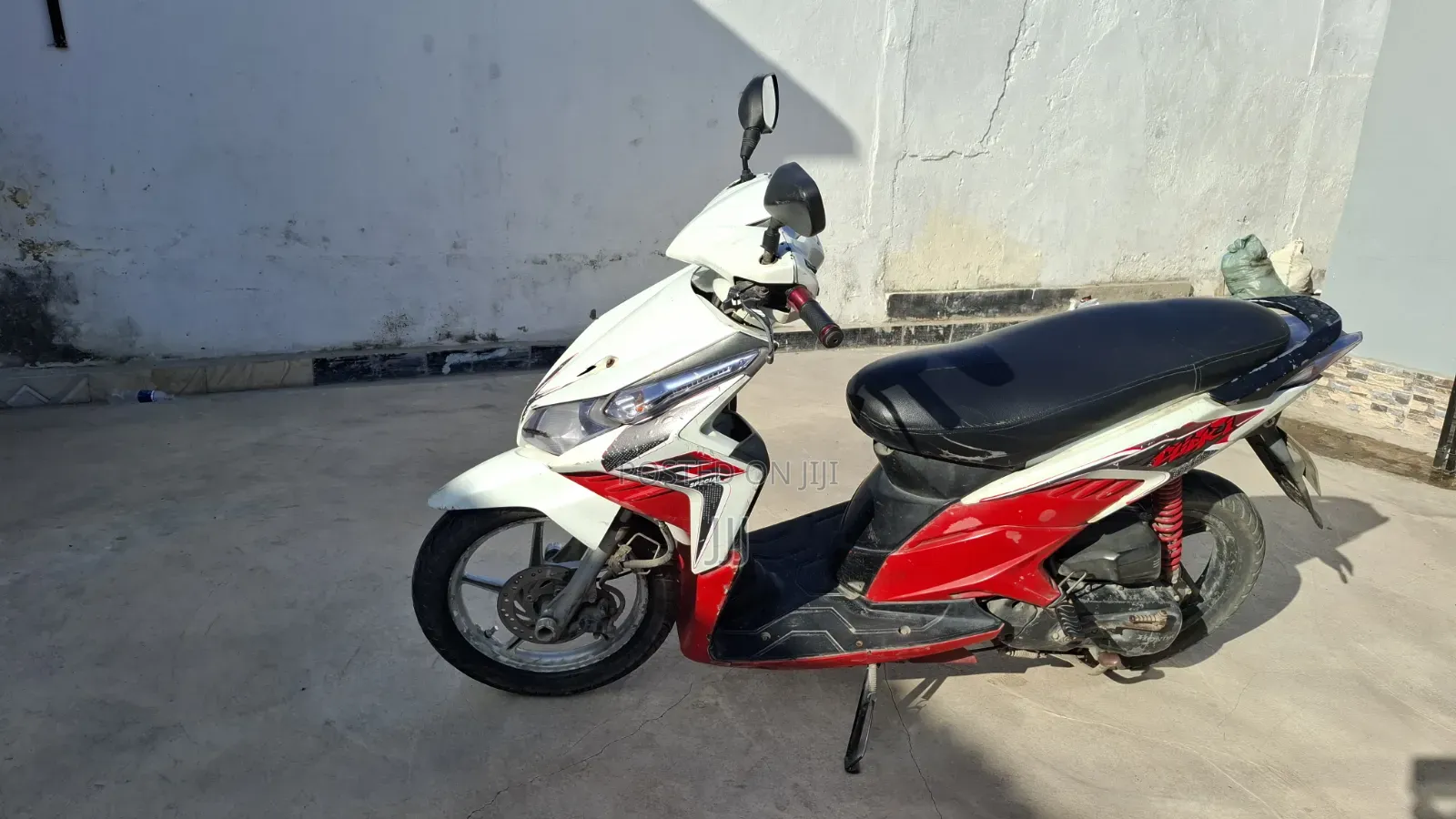 Honda 2015 White