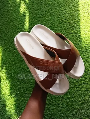 Clarke Luxury Dandals
