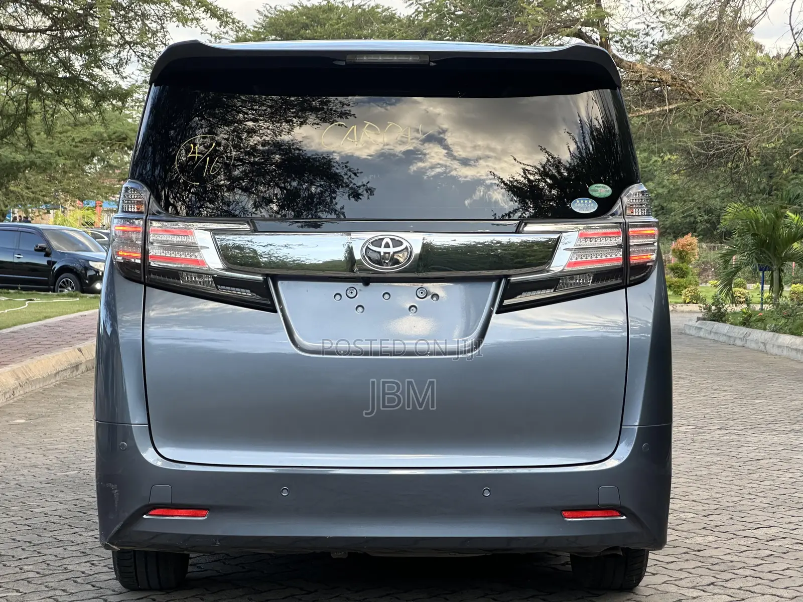 Toyota Alphard 2.5 Petrol FWD 2016 Gray