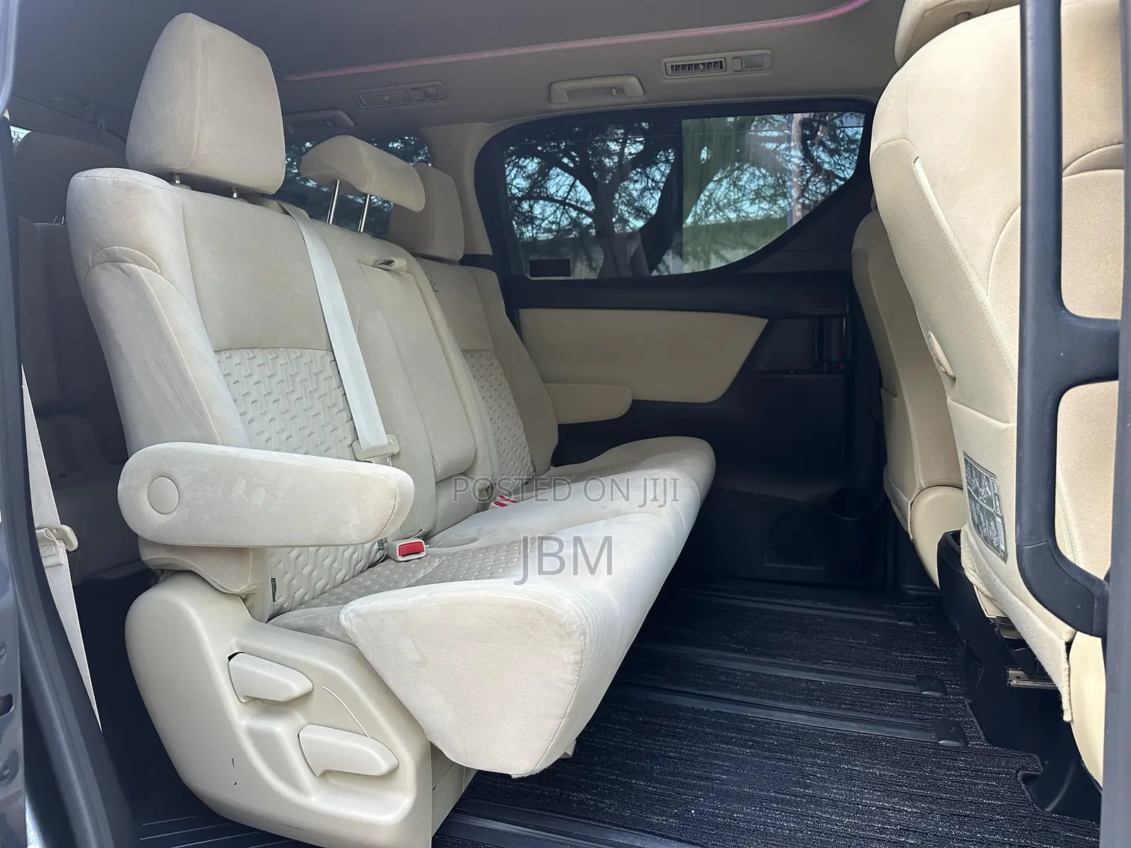 Toyota Alphard 2.5 Petrol FWD 2016 Gray