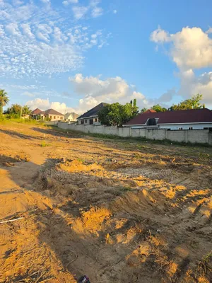 Plot For.Sale Madale Kwa Kawawa