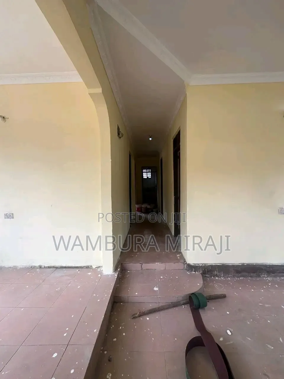 5bdrm Block of Flats in Nyumba, Chamazi for sale