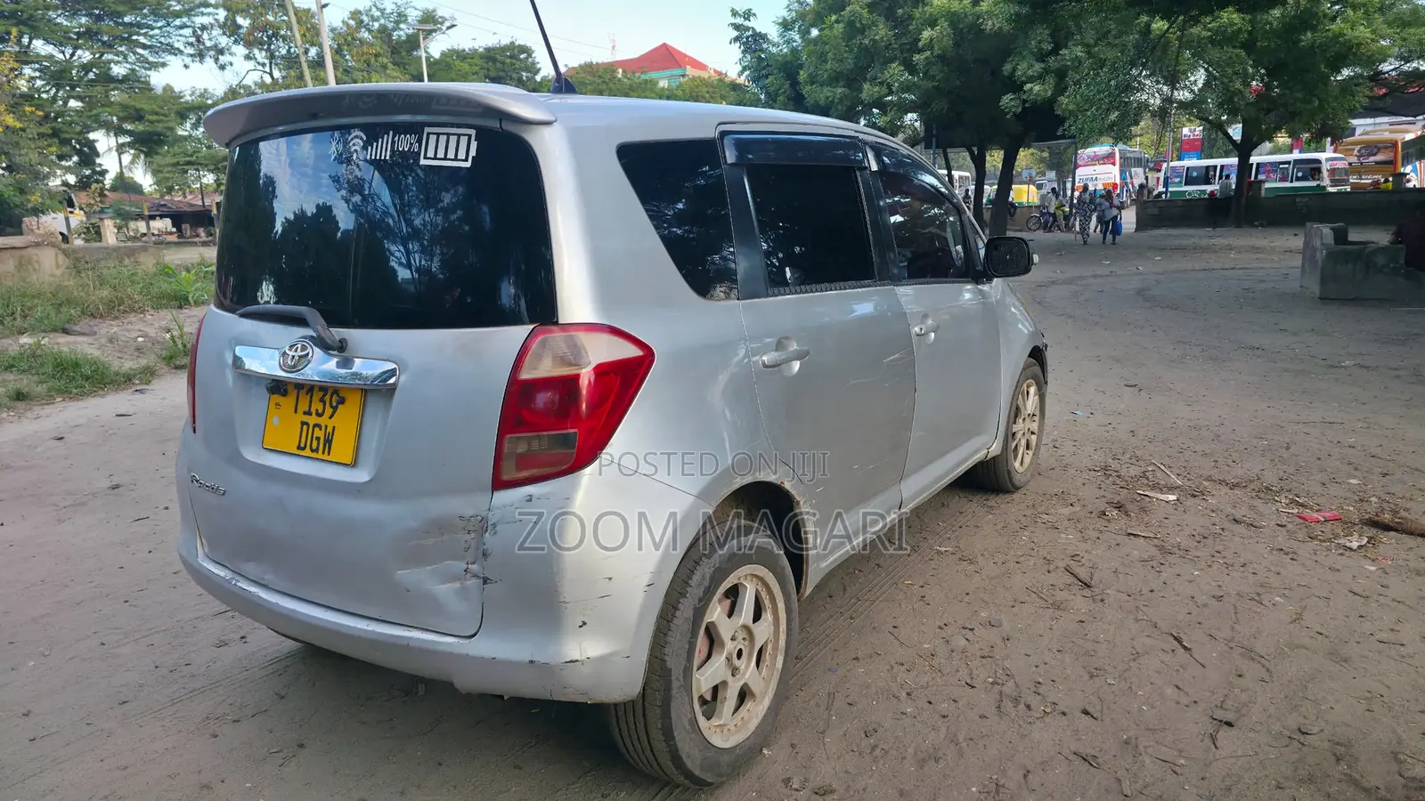 Toyota Ractis 2005 Silver