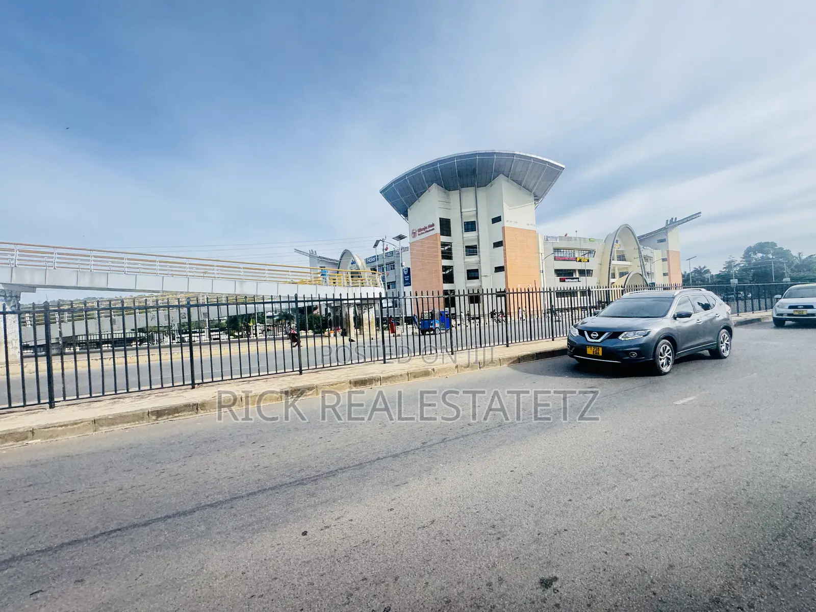 3bdrm House in Nyamanoro for sale