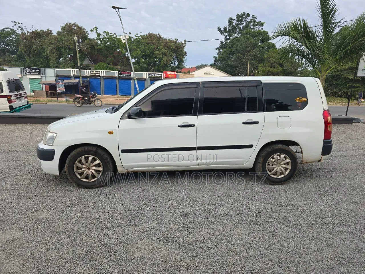 Toyota Succeed 2005 Pearl