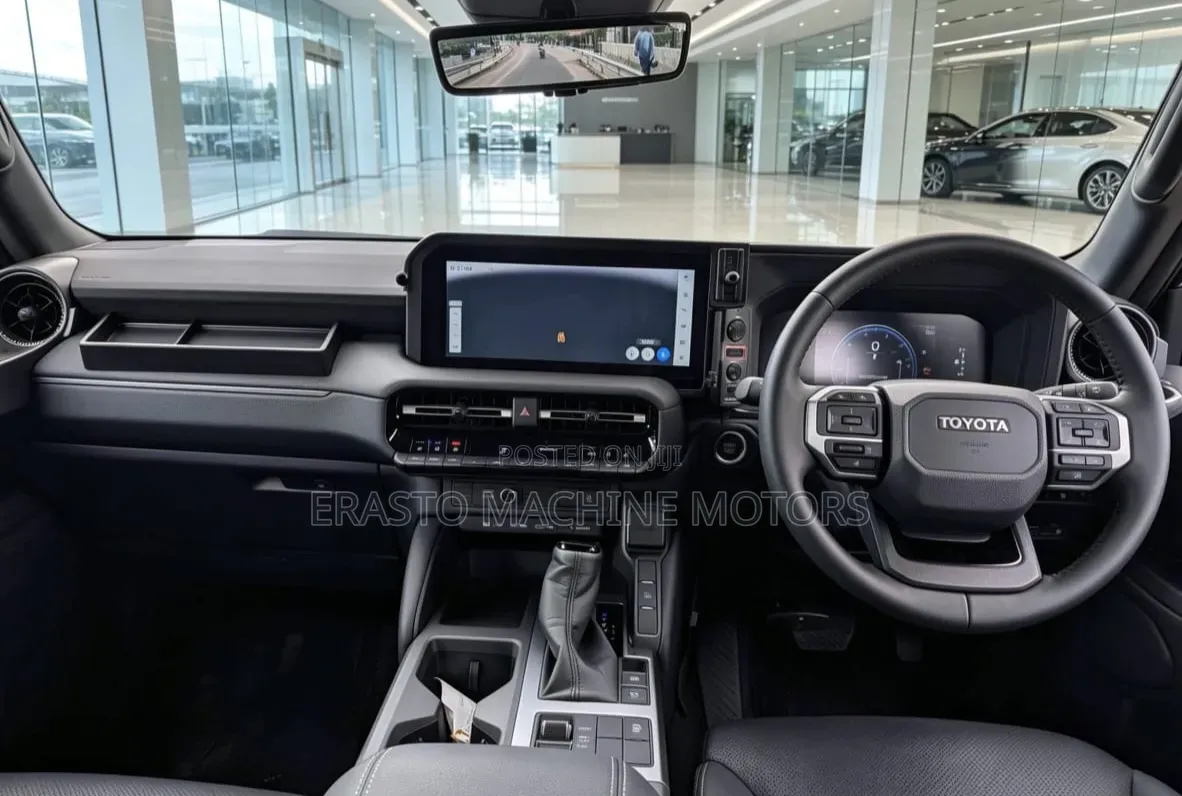 Toyota Land Cruiser 2025 Black