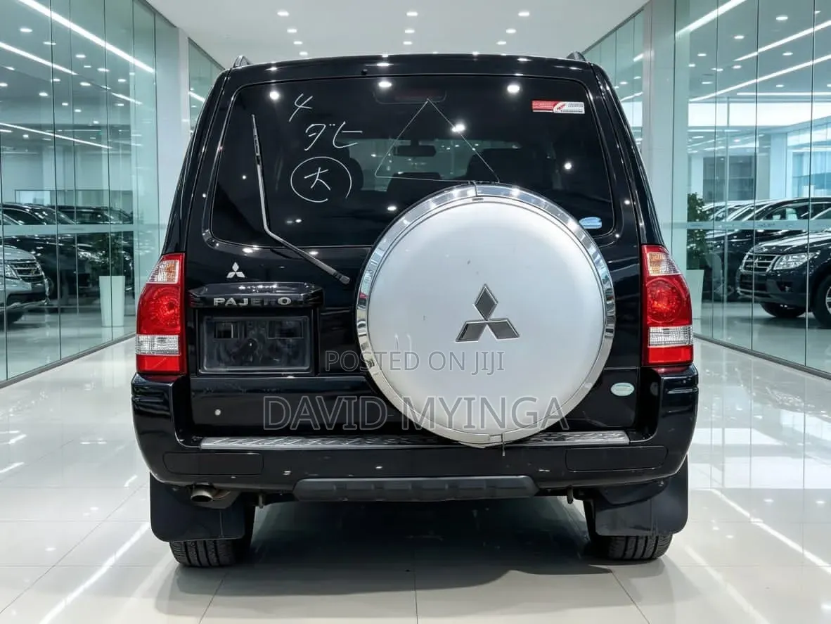Mitsubishi Pajero 2007 Black