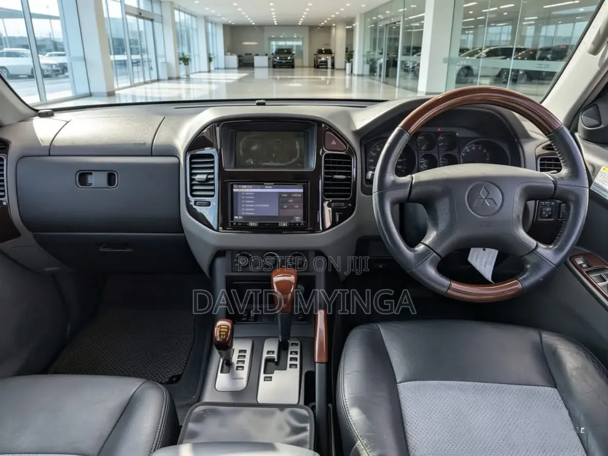 Mitsubishi Pajero 2007 Black
