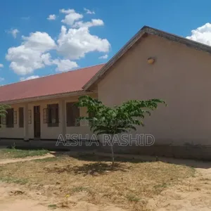 Shule Nzuri Inauzwa