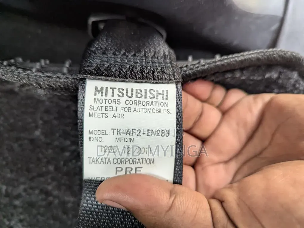 Mitsubishi Pajero 2011 Silver