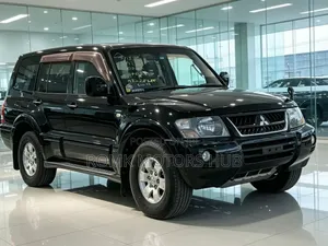 Mitsubishi Pajero 2004 Black