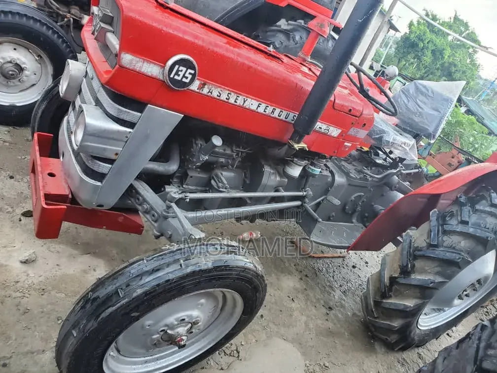 Massey Ferguson 135