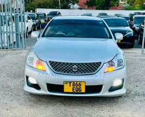 Toyota Crown 2009 Silver