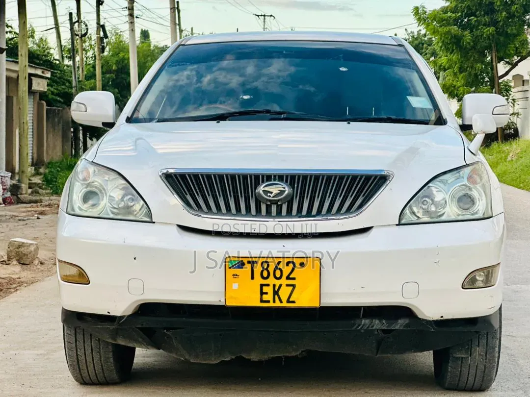 Toyota Harrier 2.4 2004 White