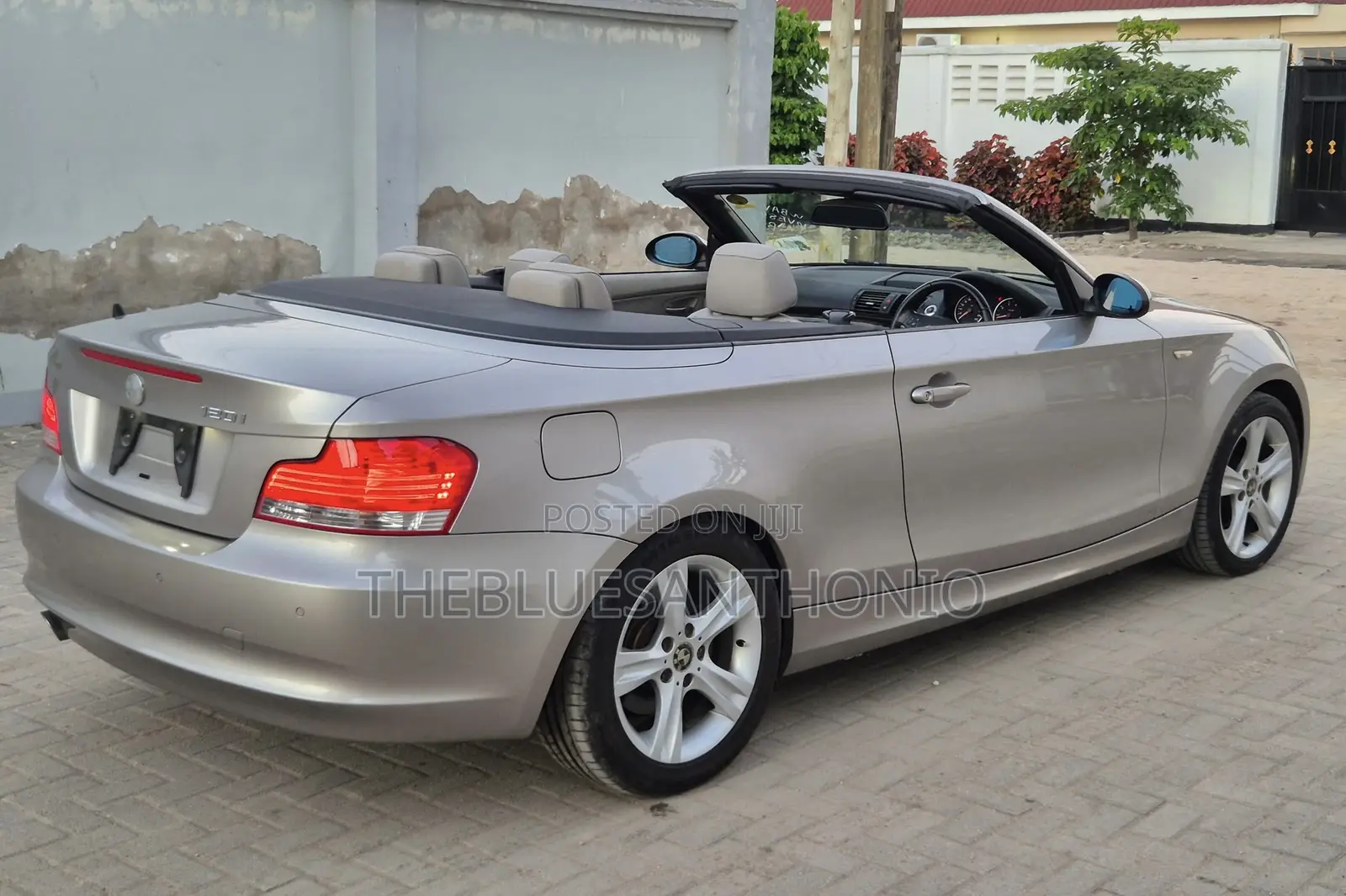 BMW 1 Series 2009 Gray