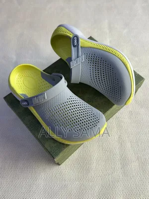 Unisex Crocs Lite Material Rubber