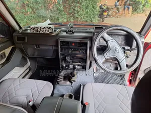 Nissan Patrol 1996 Red