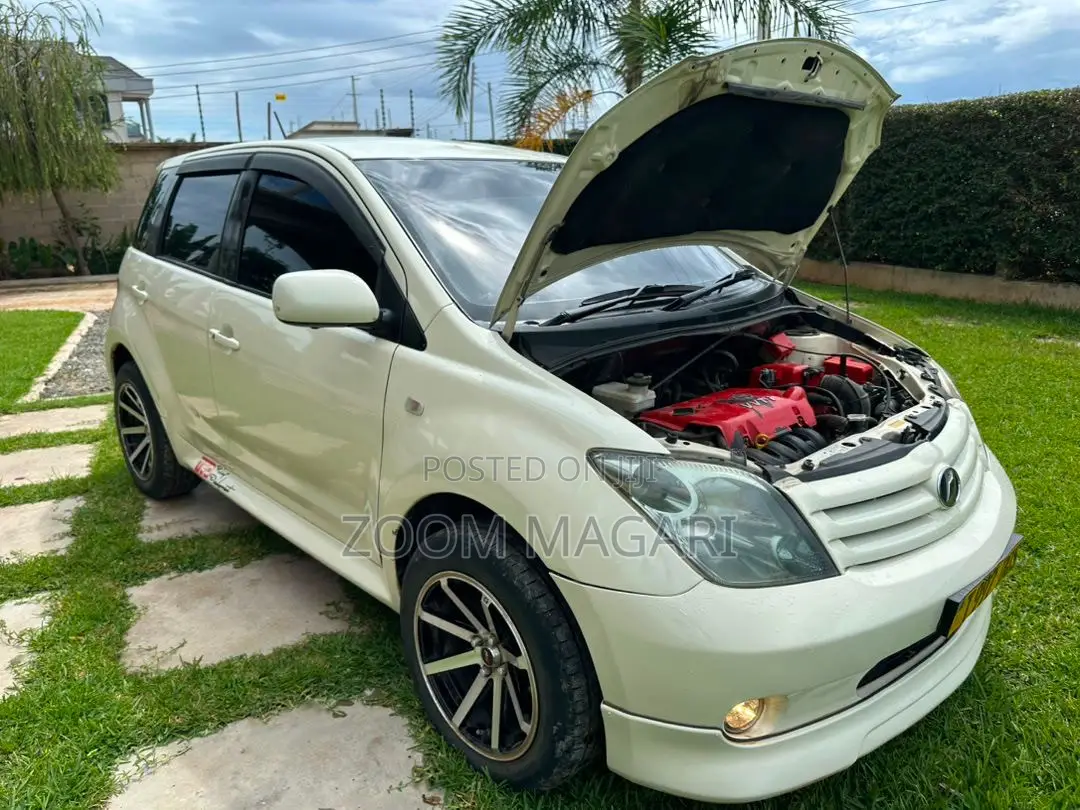 Toyota IST 2005 Pearl