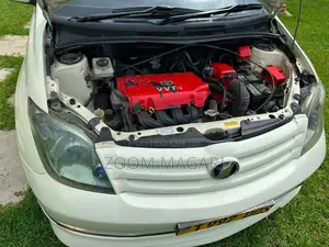 Toyota IST 2005 Pearl