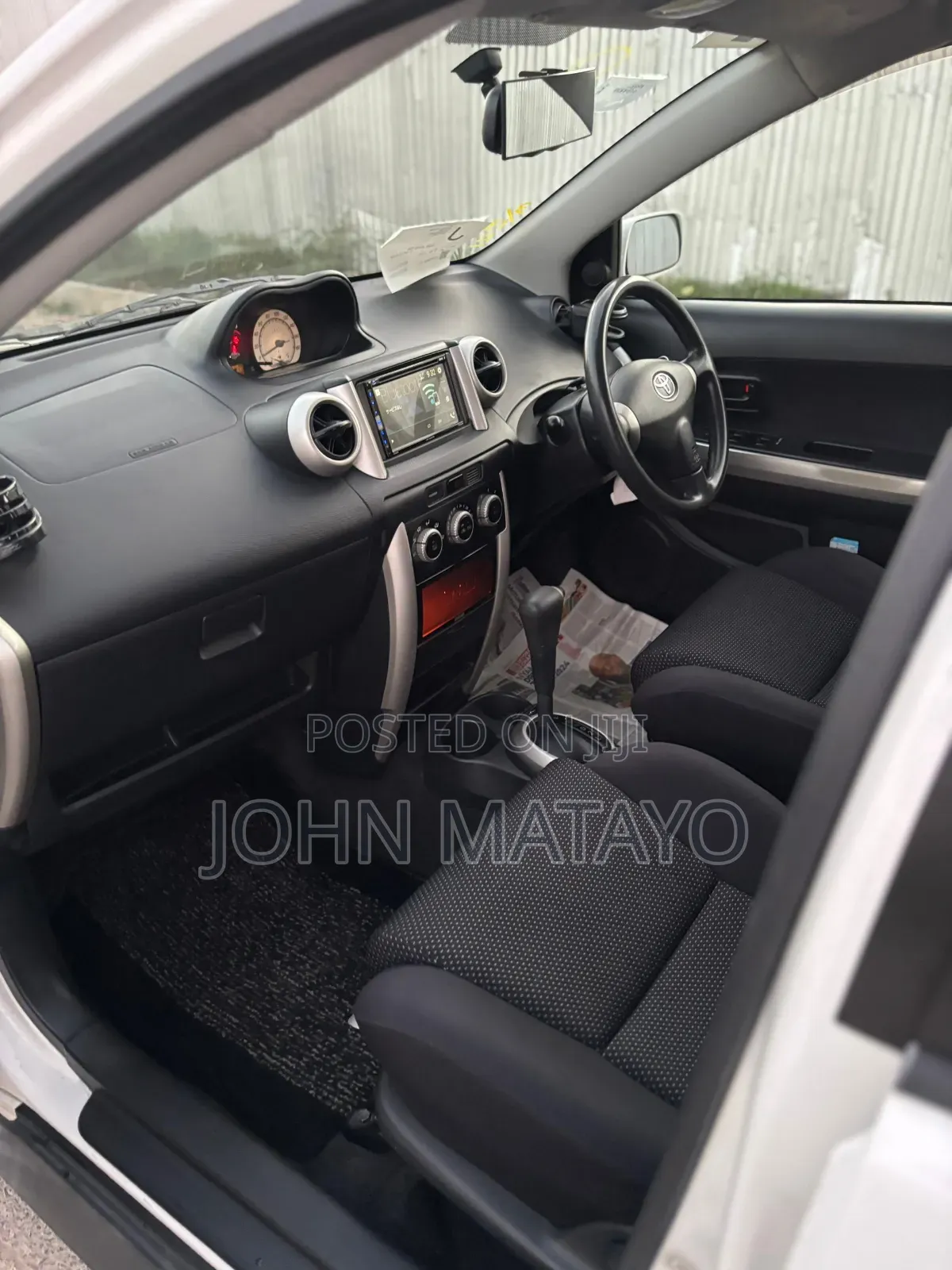Toyota IST 2004 White