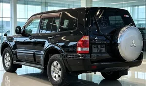 Mitsubishi Pajero 2004 Black