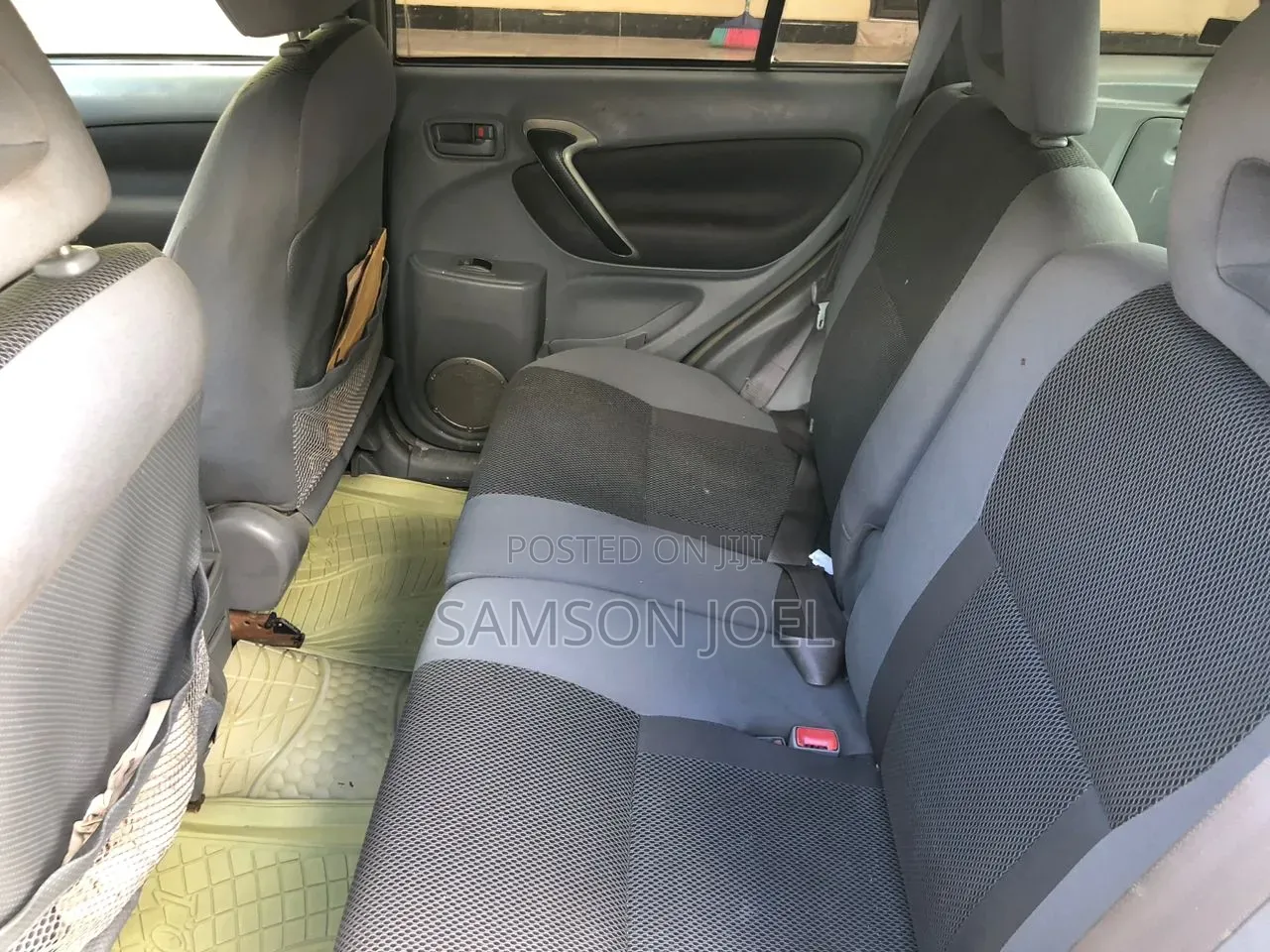 Toyota RAV4 2025 Silver