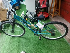 Mountain Bike Huffy Rock Creek Yenye Rangi Ya Samawati Inch 29